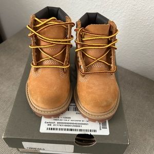 Construction Timberlands for babies